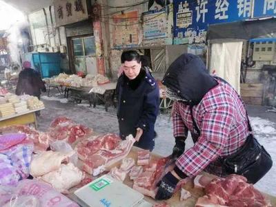 江源區(qū)市場監(jiān)督管理局開展春節(jié)期間食品安全專項(xiàng)檢查，聚焦預(yù)包裝食品批發(fā)環(huán)節(jié)